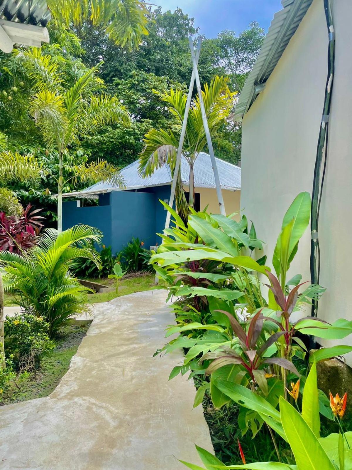 Grand Park Manuel Antonio - Adults Only Otel Dış mekan fotoğraf